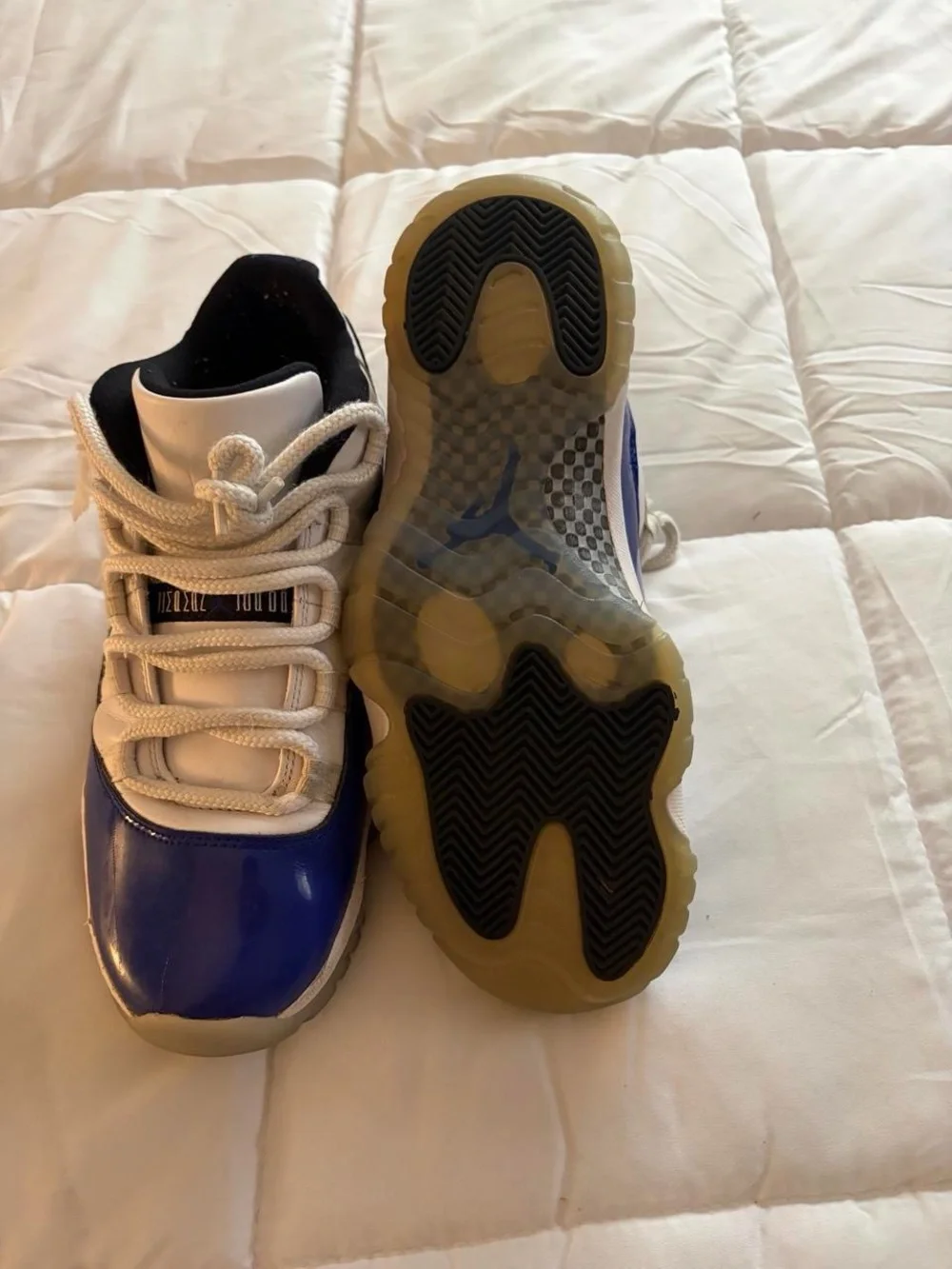 Jordan Men's Retro Low Top Sneakers in Blue, White, and Black